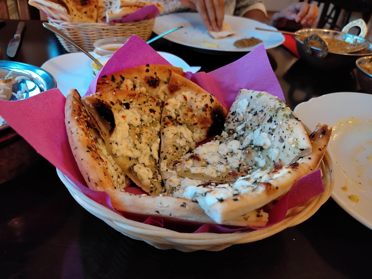 Indian Curry House Photo 10