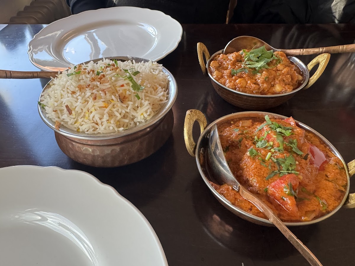 Indian Curry House Photo 4