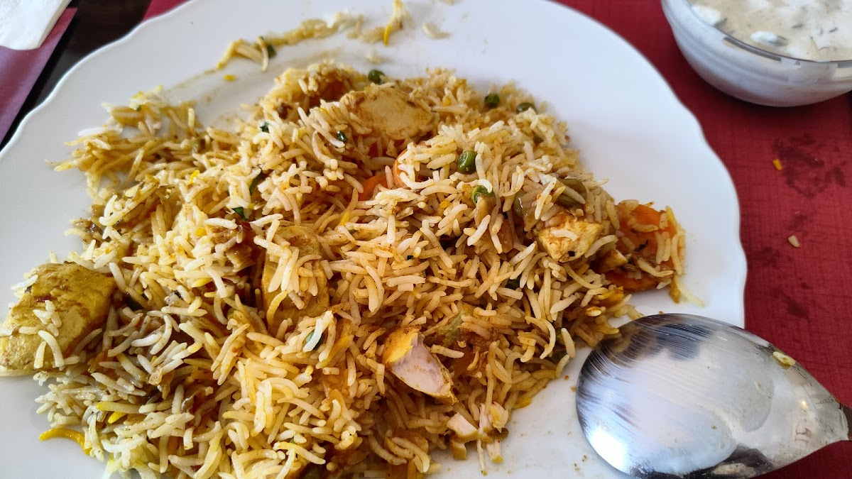 Indian Curry House Photo 6