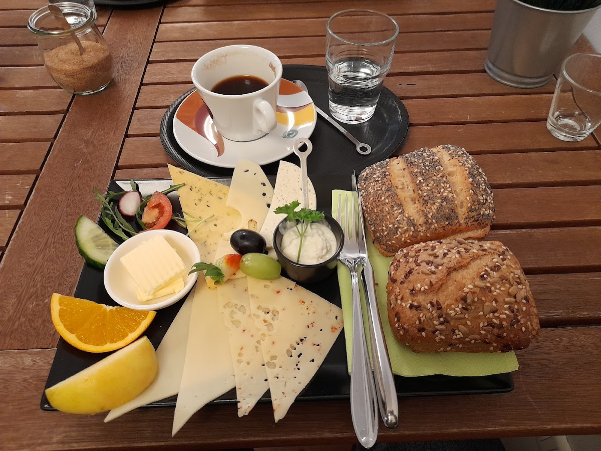 Downtown Kanzlei Café Photo 5