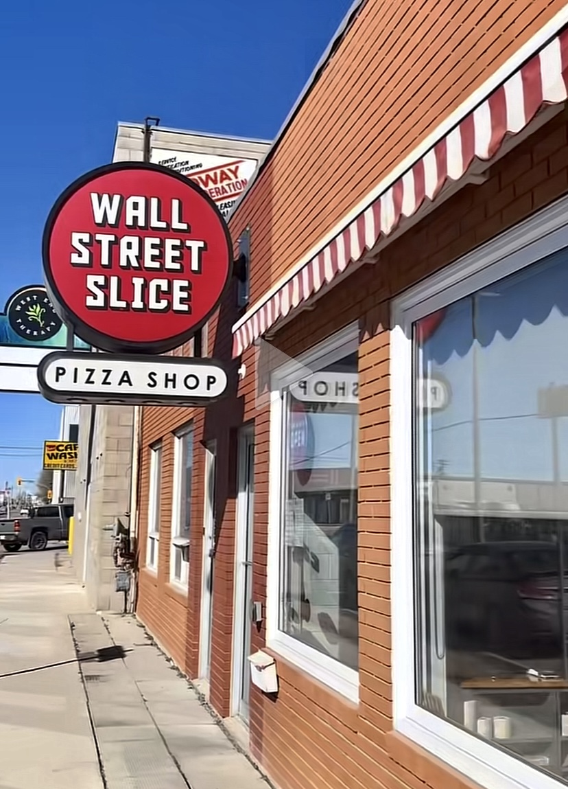 Wall Street Slice Photo 3