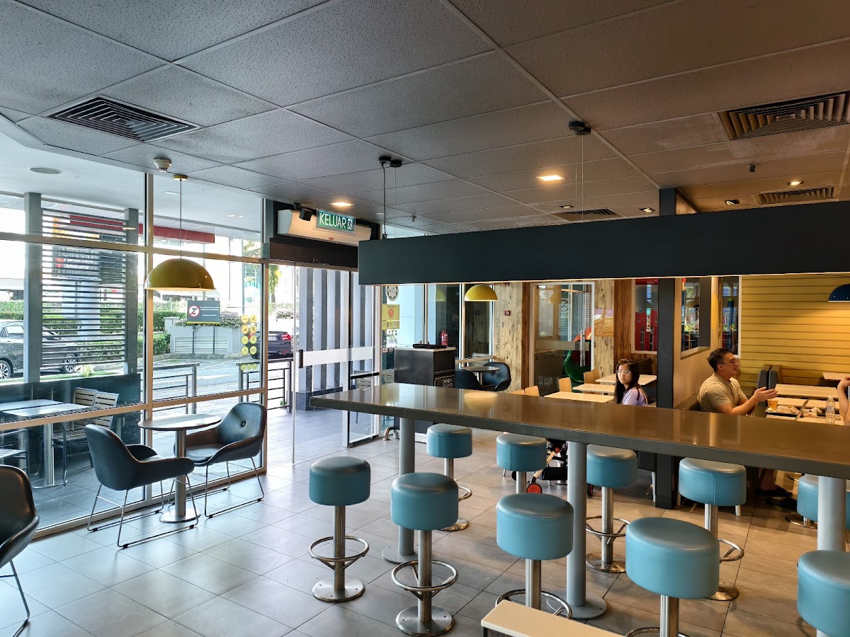 McDonald's Mutiara Damansara DT