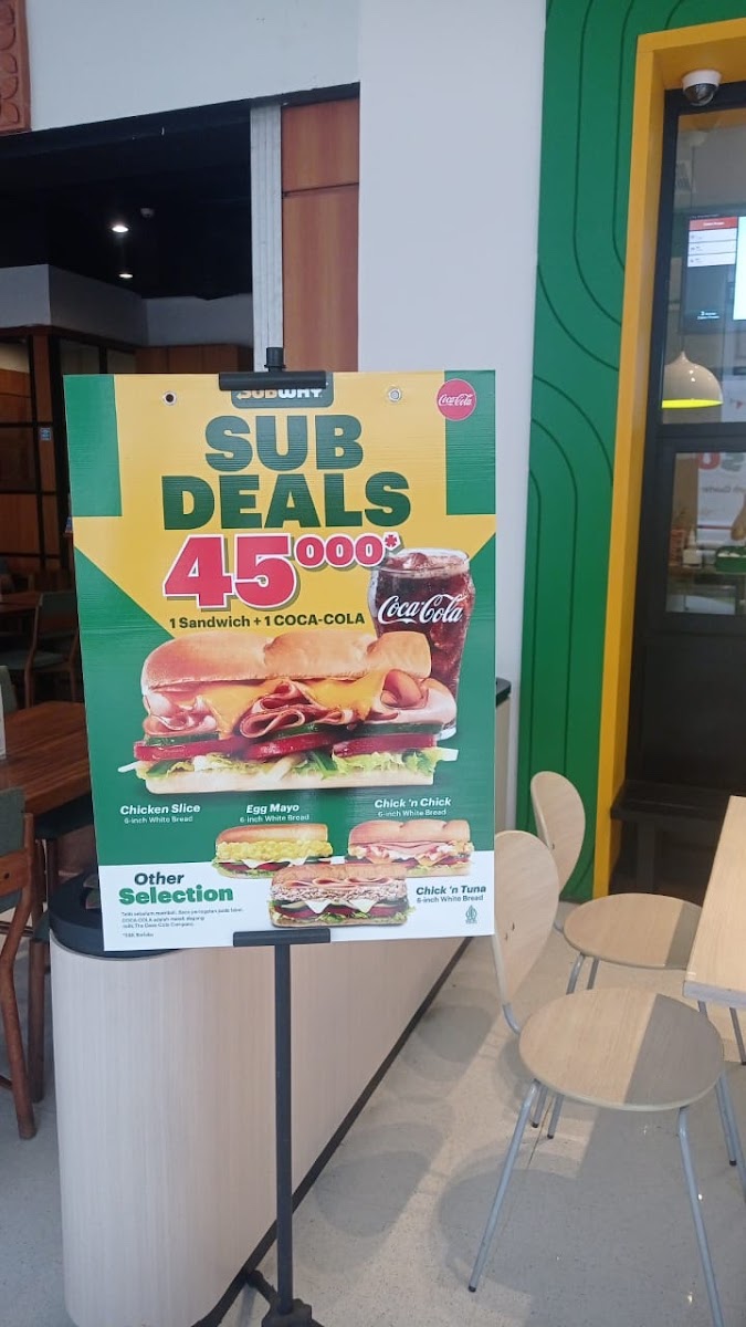 Subway - South Quarter Photo Menu 1