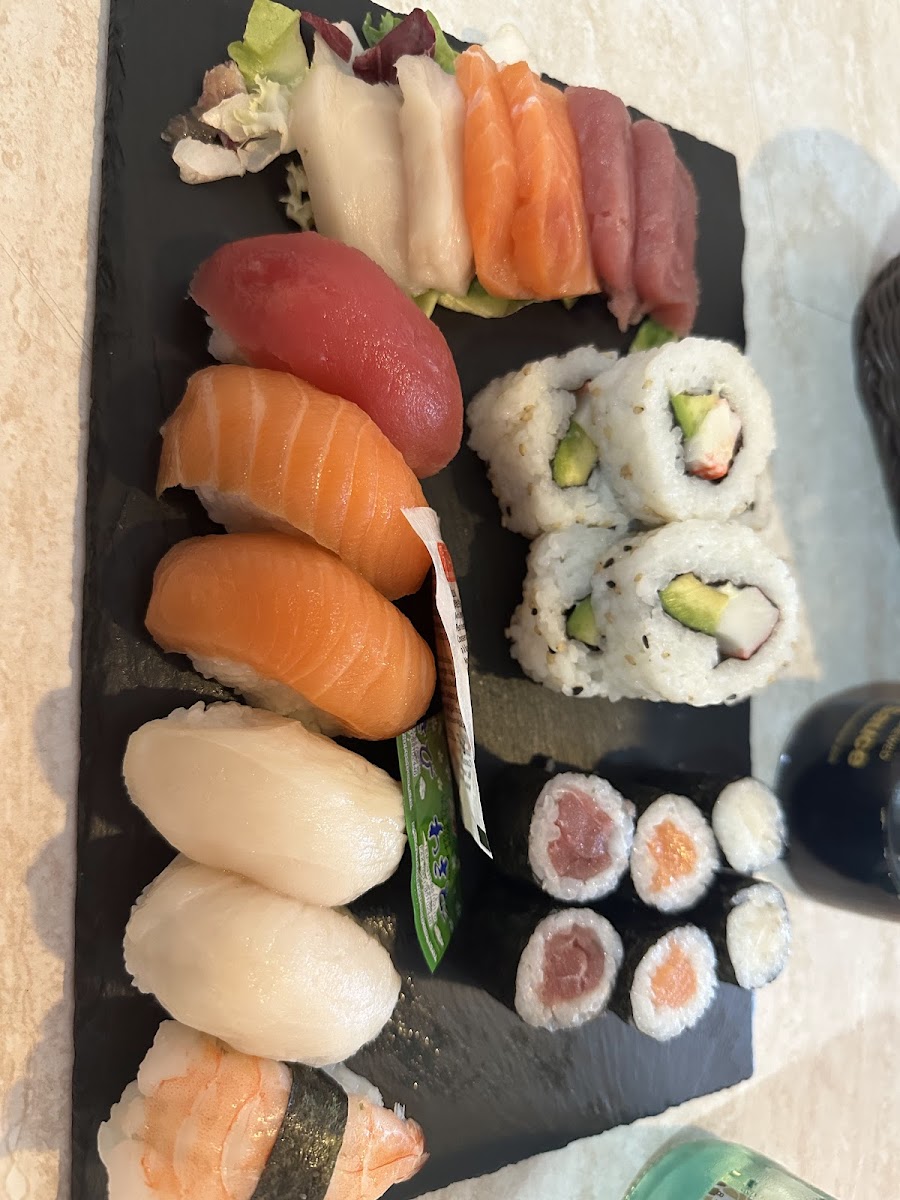 Restaurante MR.SUSHI Photo 2