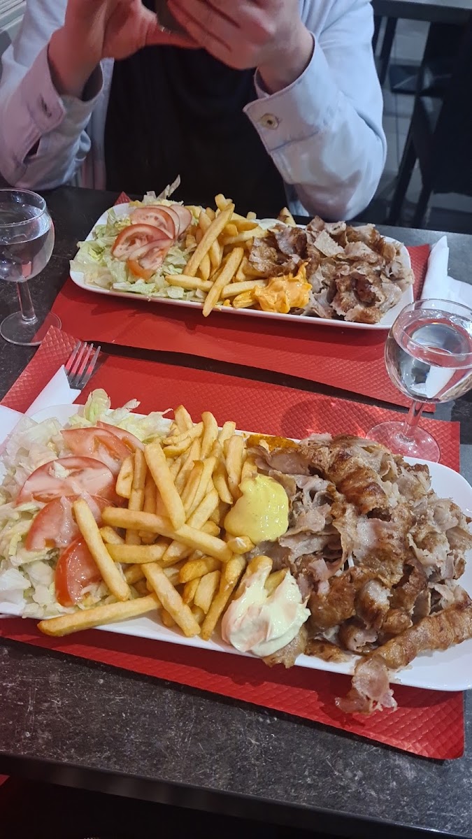 Roanne Kebab Photo 7