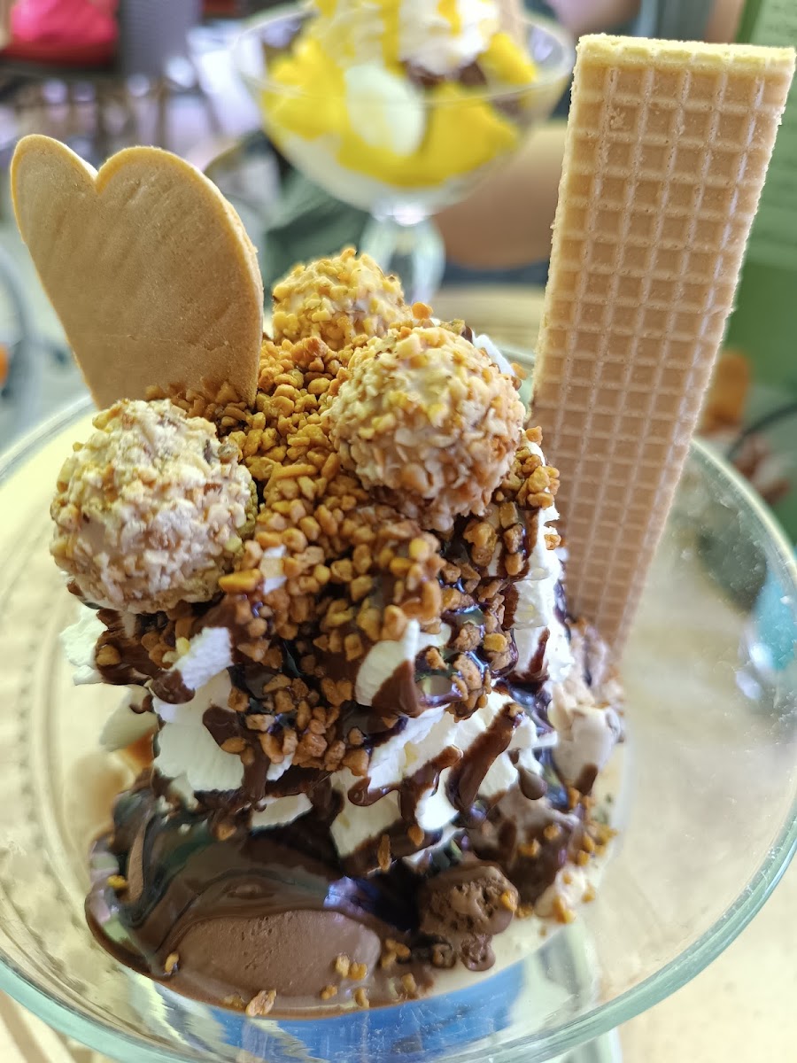 Eiscafé Ponte Vecchio Photo 6