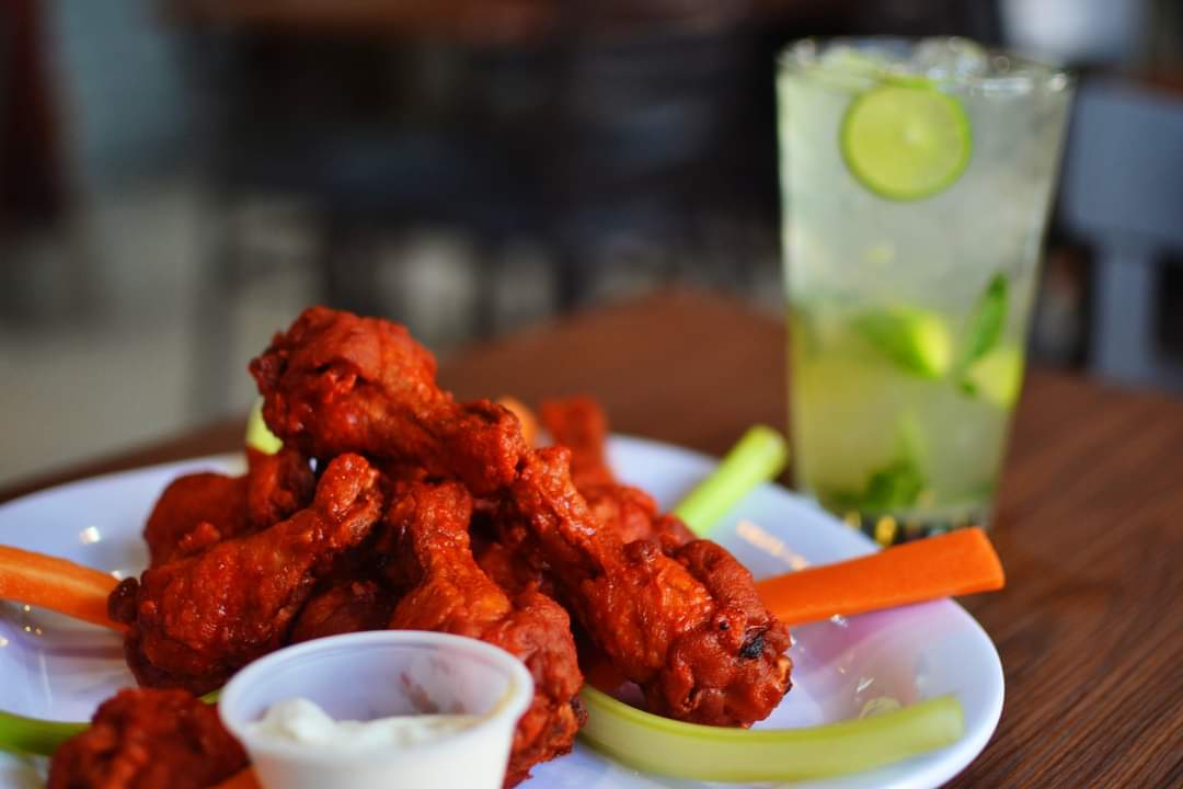 Wingstop Santa Catarina Photo 2