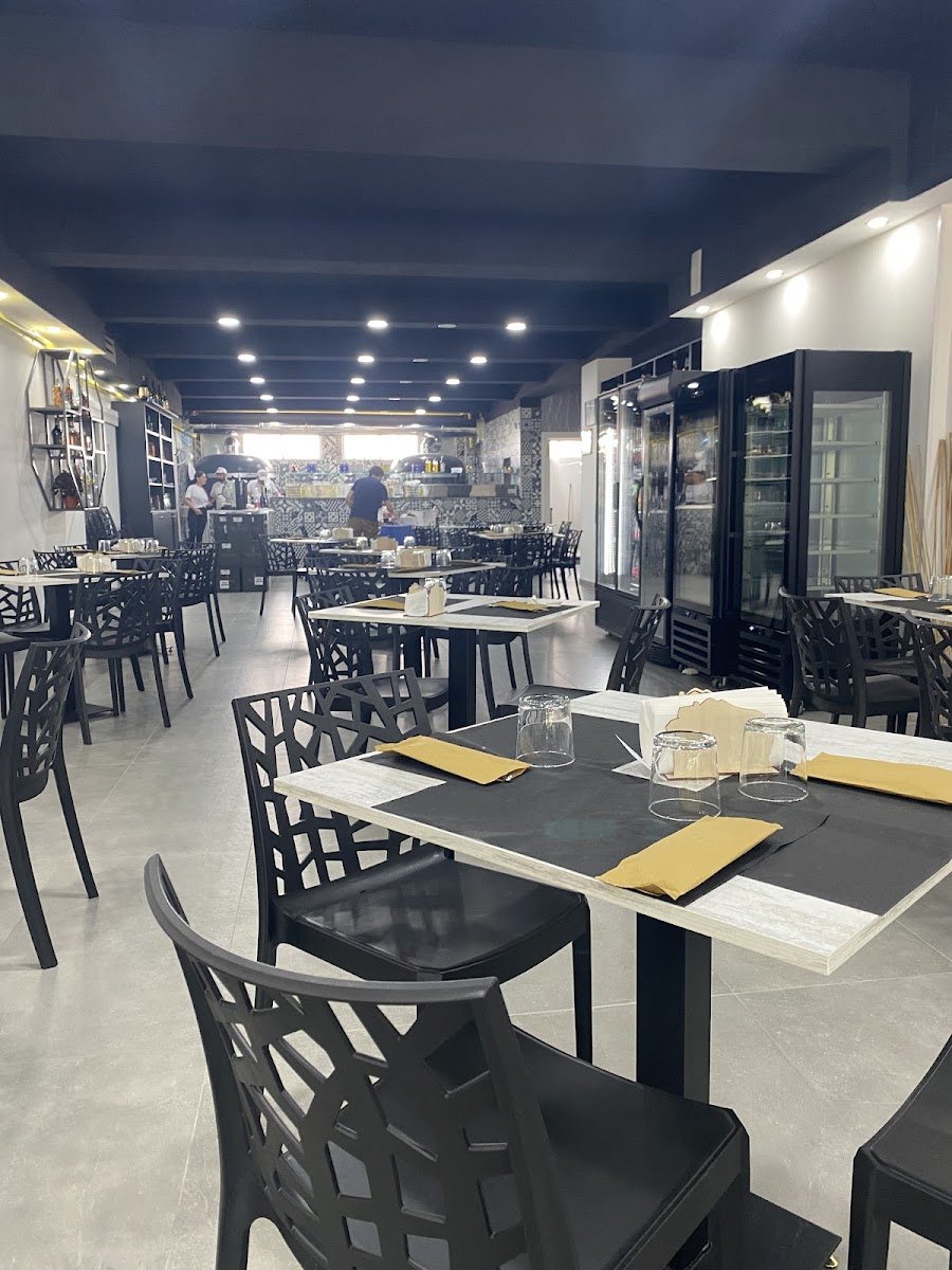 Pizzeria Terra Mia Photo 7