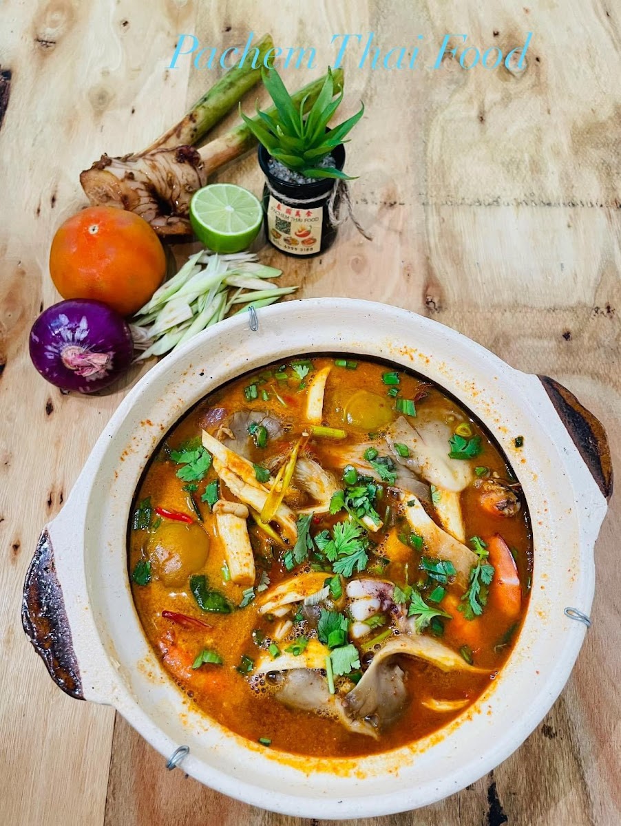 Pachem Thai Food Photo 3