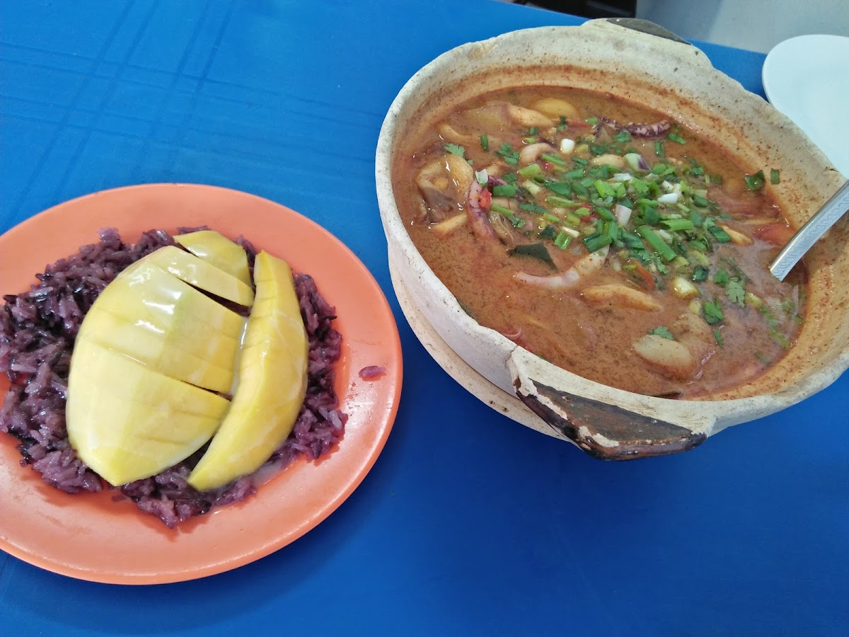 Pachem Thai Food Photo 7