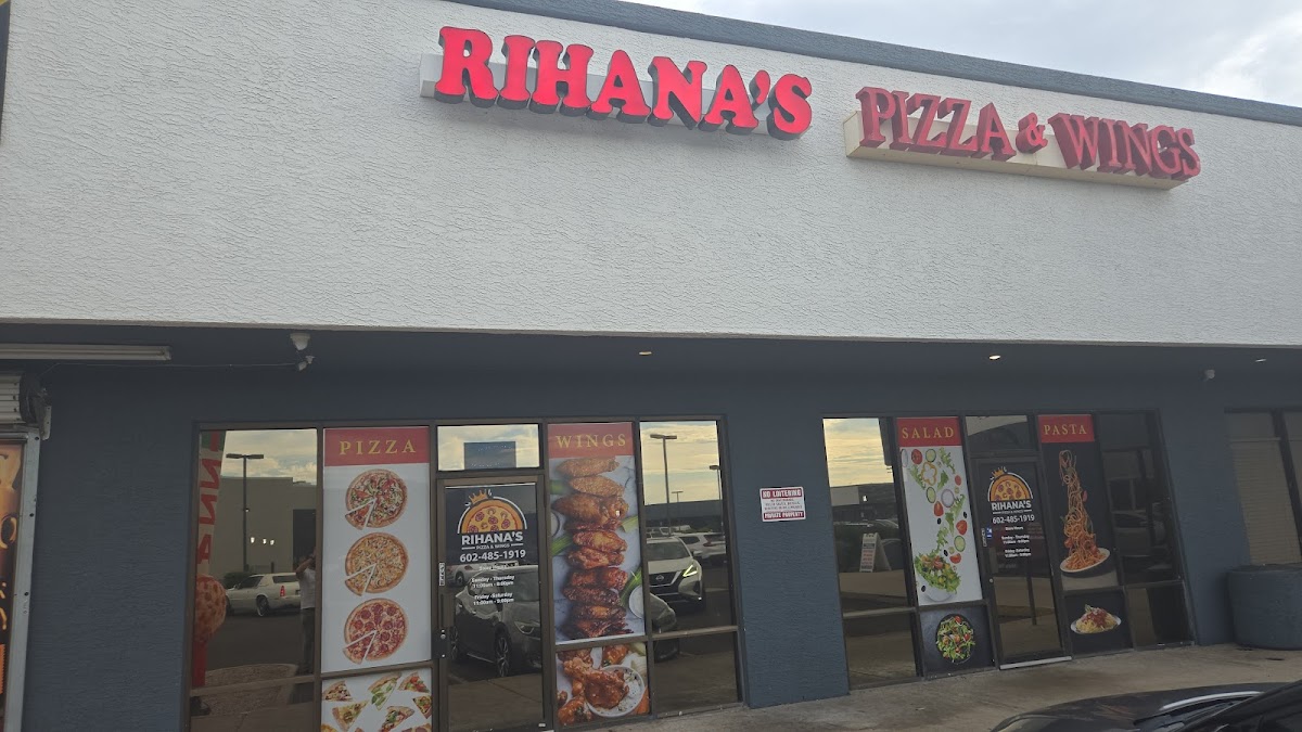 Rihanas Pizza & Wings