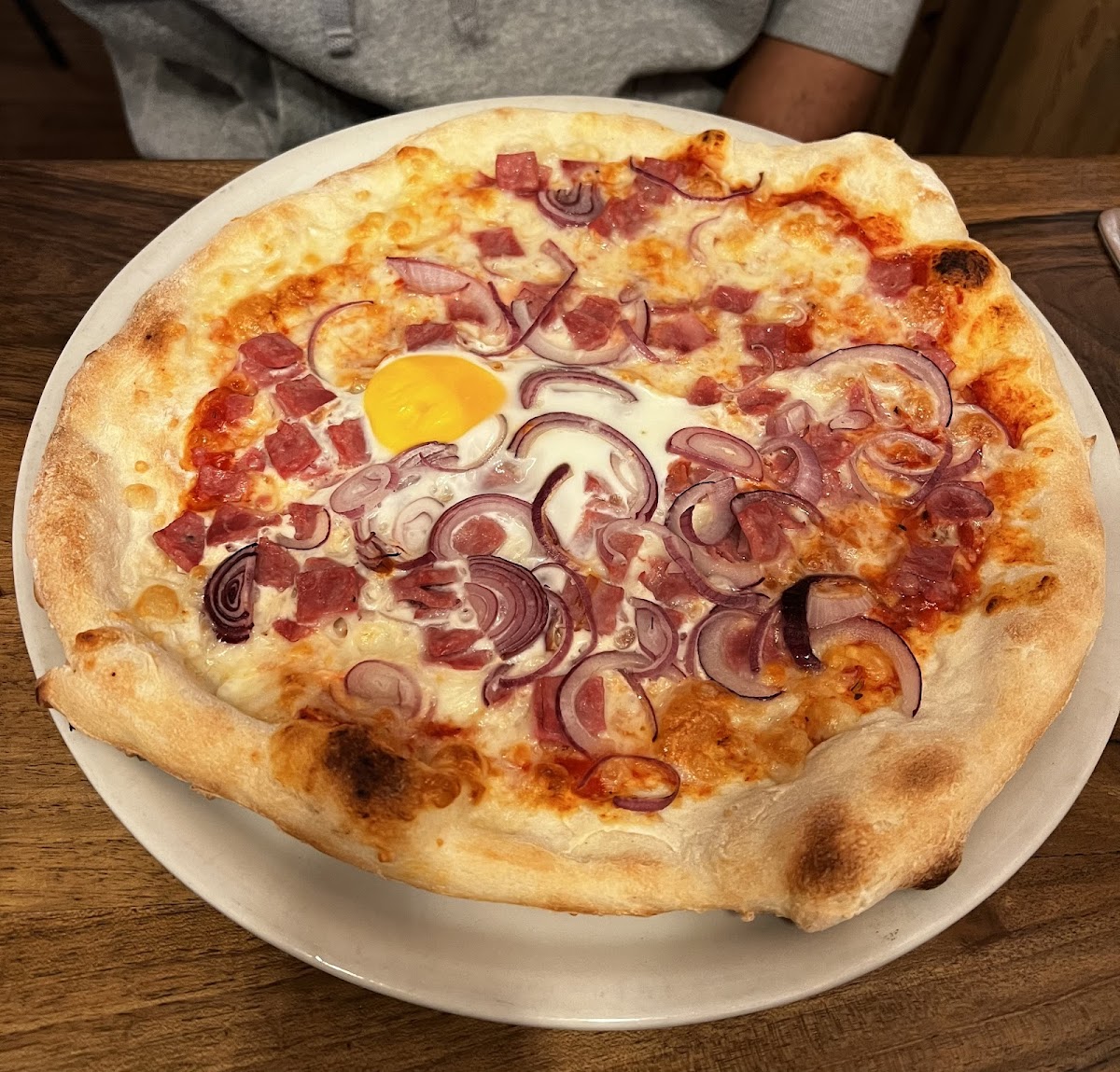 Le Francis Restaurant & Pizzeria Photo 4