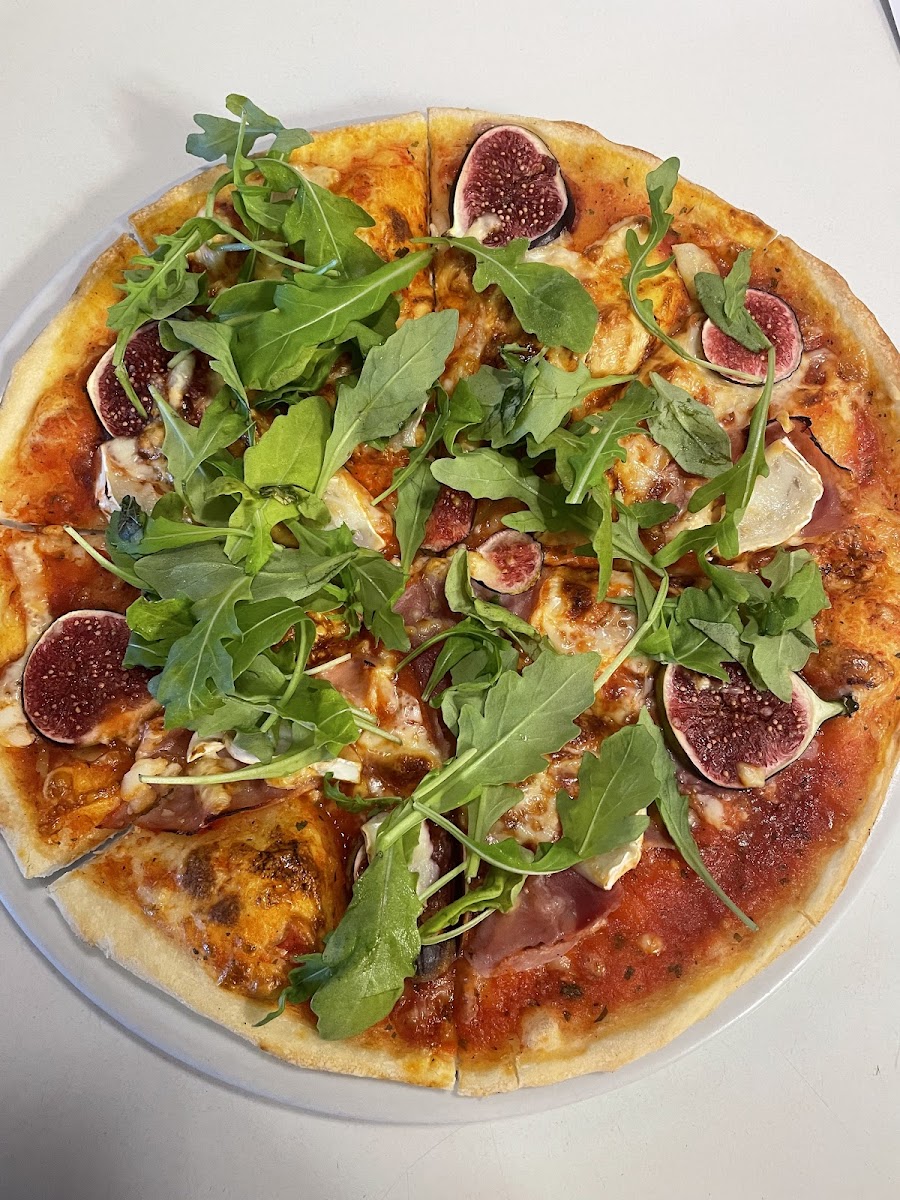 Pizzeria Toscana Photo 2