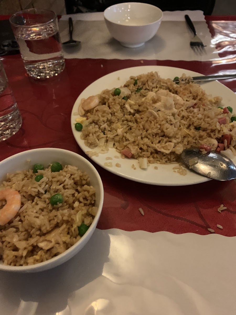 Ocean Palace Licensed Chinese Restaurant Photo 10