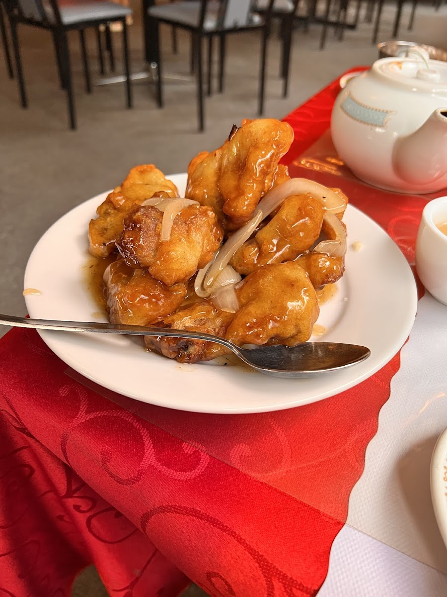 Ocean Palace Licensed Chinese Restaurant Photo 6