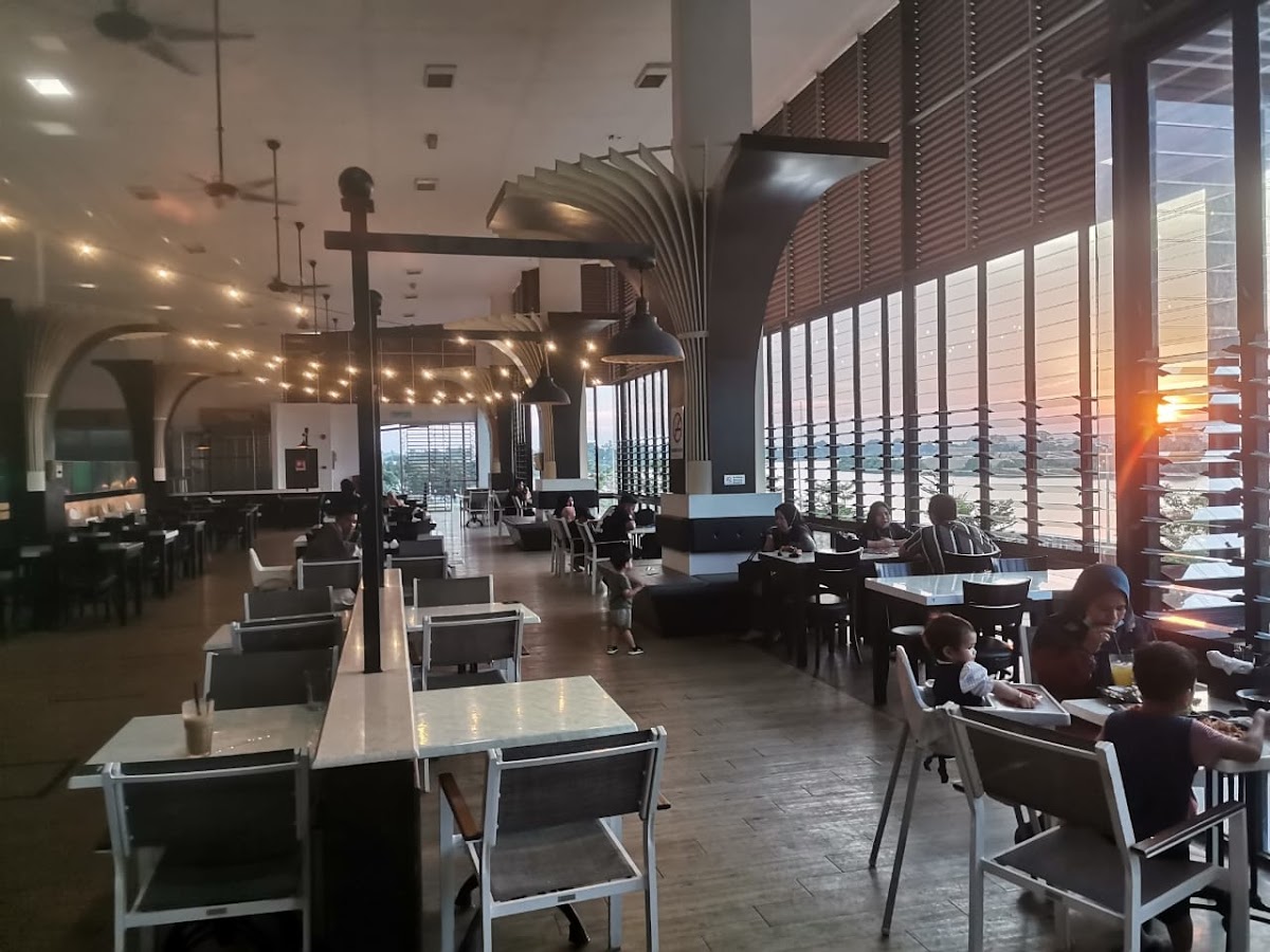 Restoran Sri Thai Village