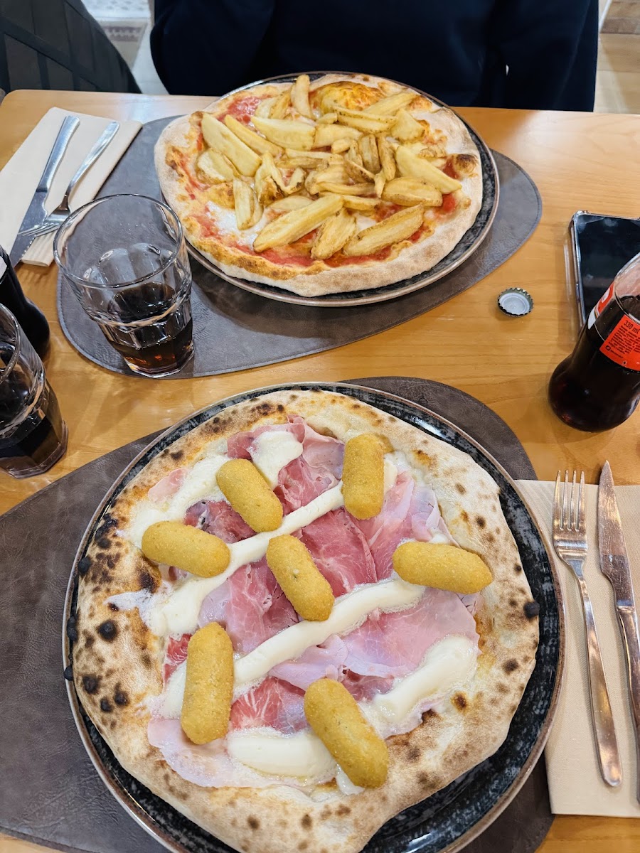 IL VICOLO Pizzeria con cucina - Reggiolo - Photo 4