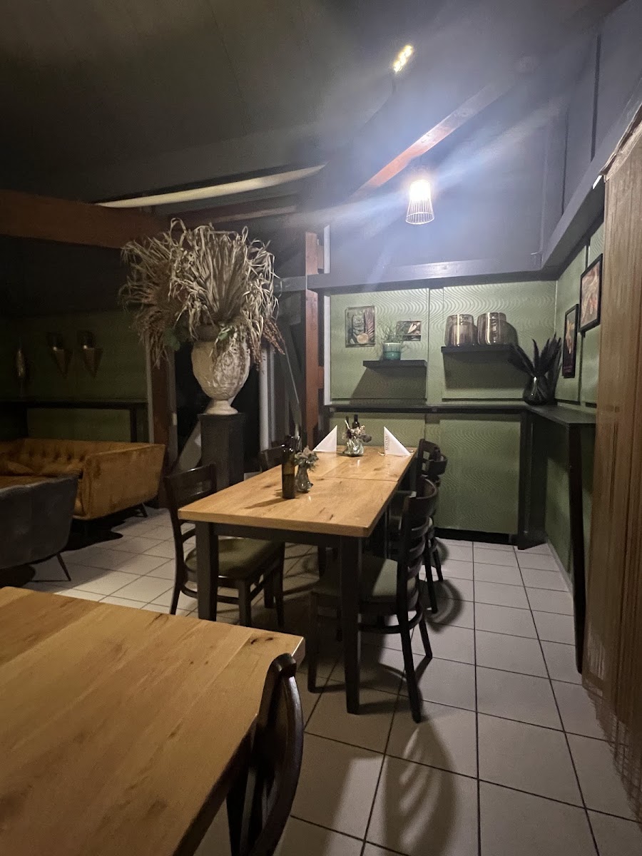 Kostas SVK-Restaurant Photo 4