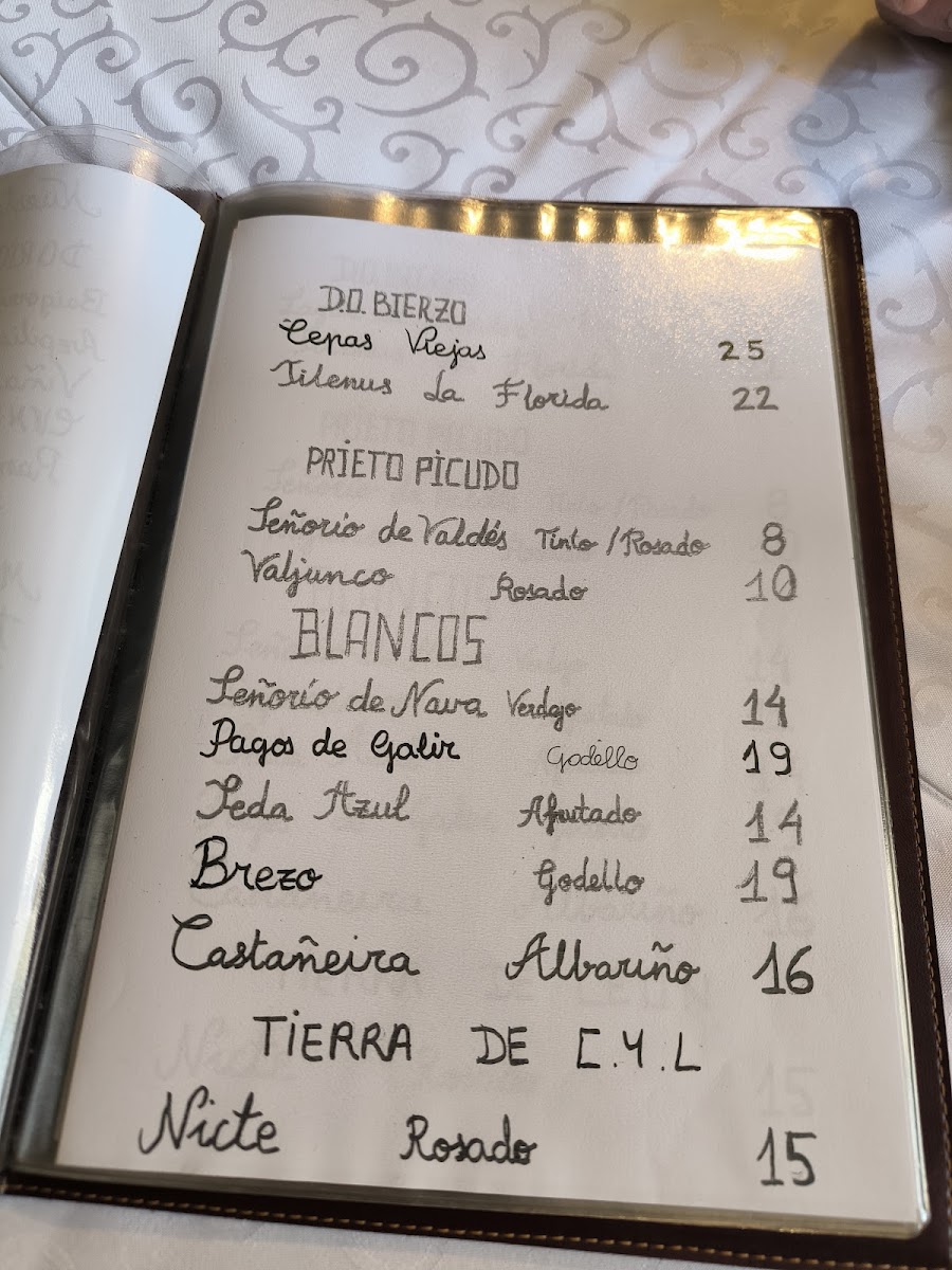 Restaurante Casa Tina Photo Menu 7