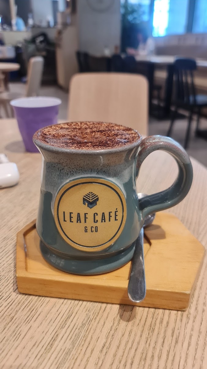 Leaf Cafe & Co Photo 7