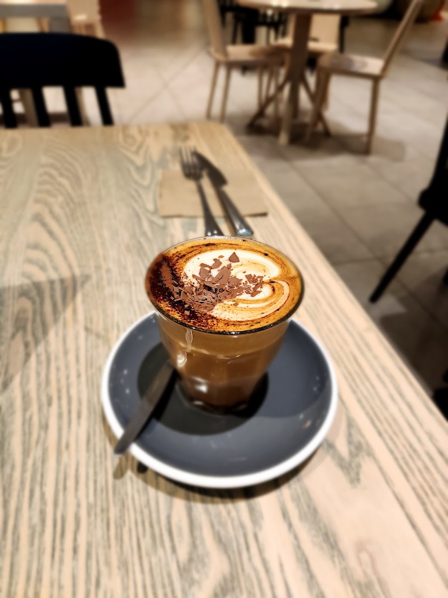 Leaf Cafe & Co Photo 8