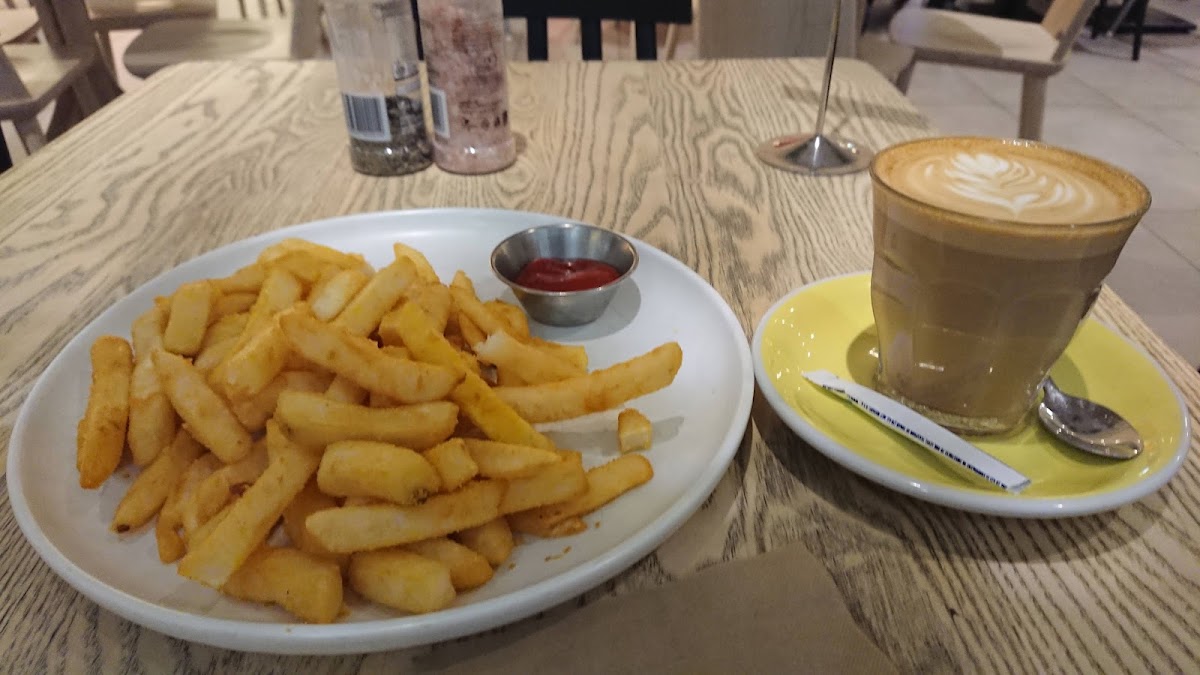Leaf Cafe & Co Photo 9