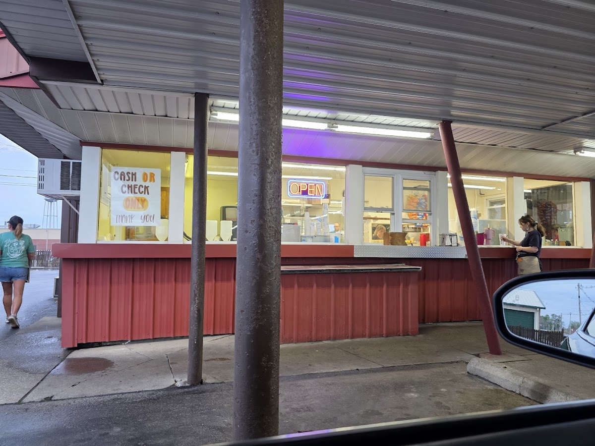 Bummie's Drive-In