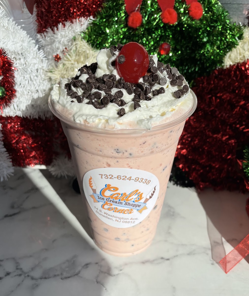 Carl's Corner Ice Cream Shoppe Photo 3