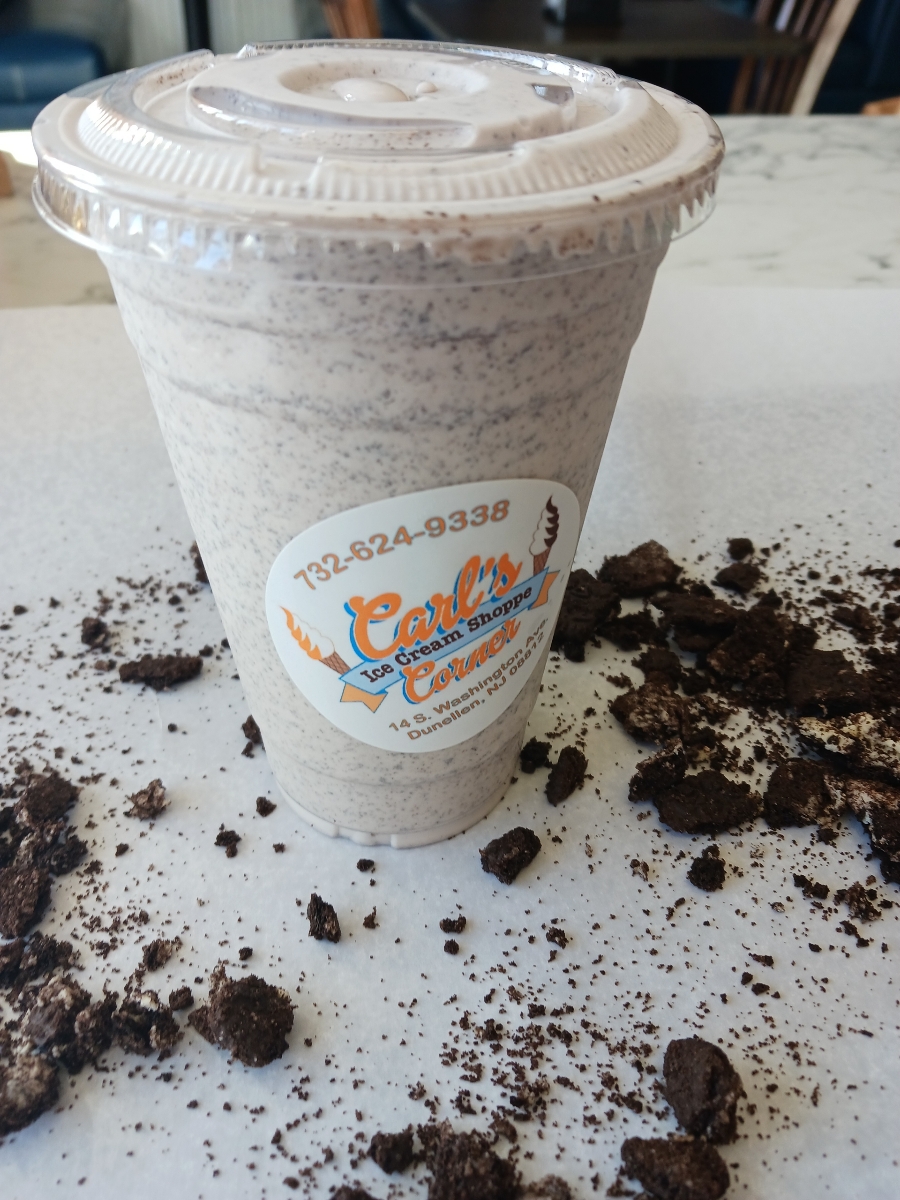 Carl's Corner Ice Cream Shoppe Photo 7