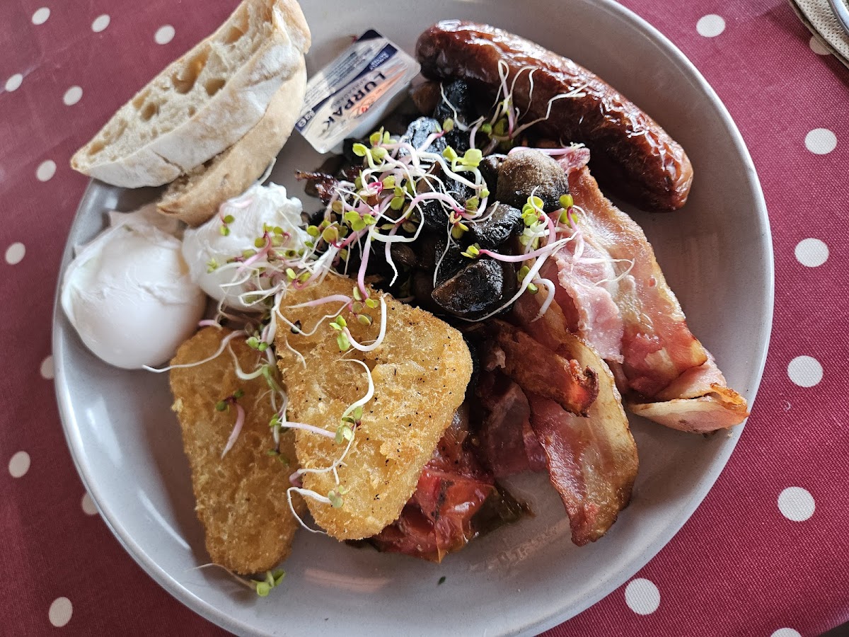 Poppies Cafe Photo 4