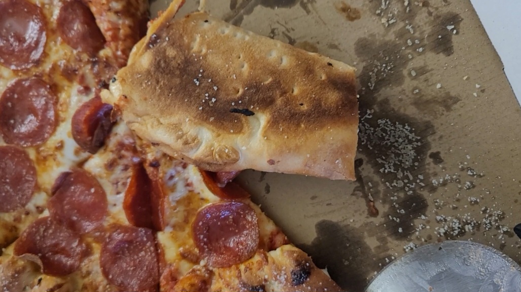 Great Alaska Pizza Co Photo 5