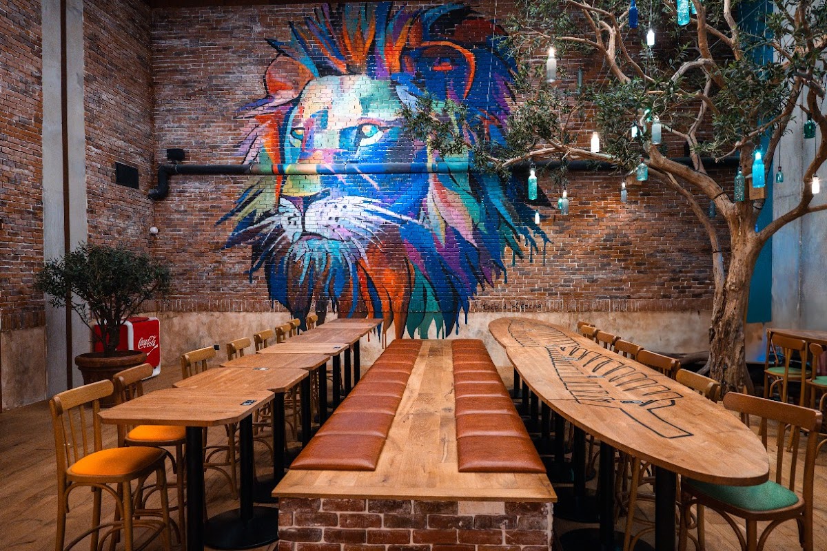 UNI Décines - Restaurant & Bar Photo 4