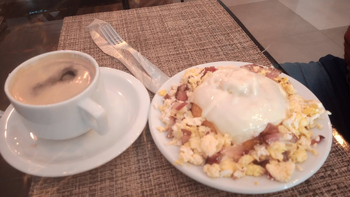 Cosmos Coffee Cake Cafeteria Photo 5