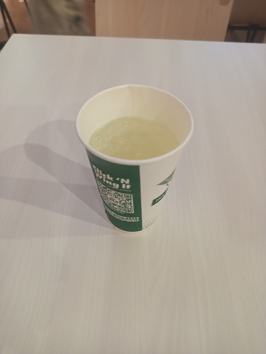Wingstop Aeon Mall Deltamas Photo 9