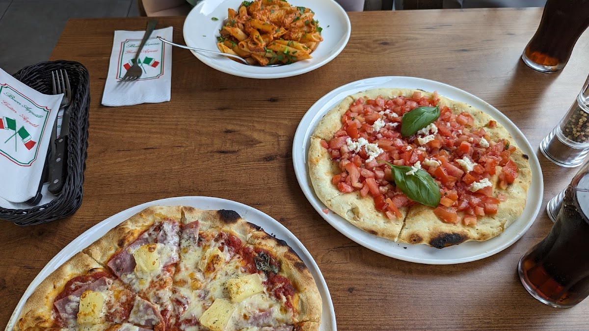 Ristorante Mamma Mia Photo 6