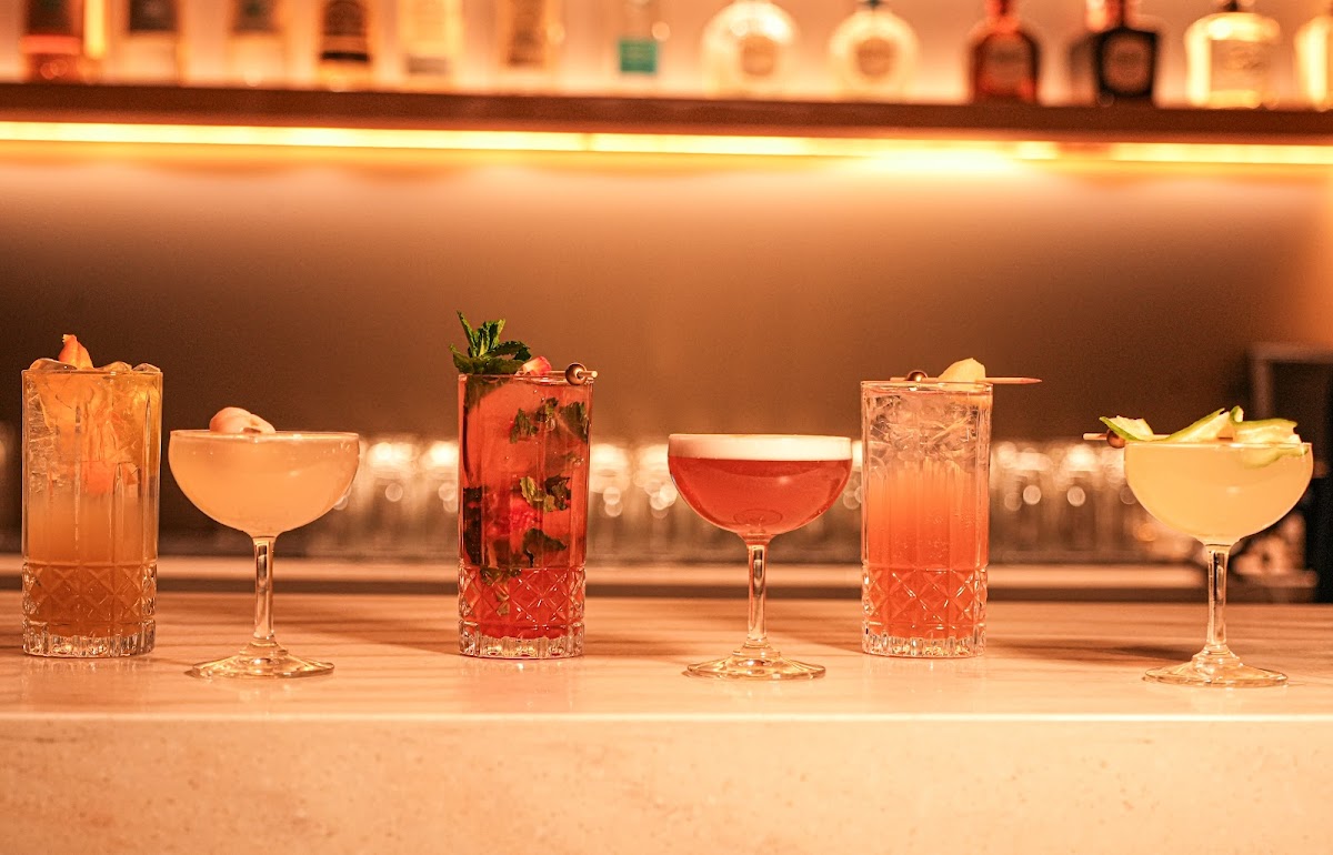 Little Sheep Hot Pot & Bar Photo 4