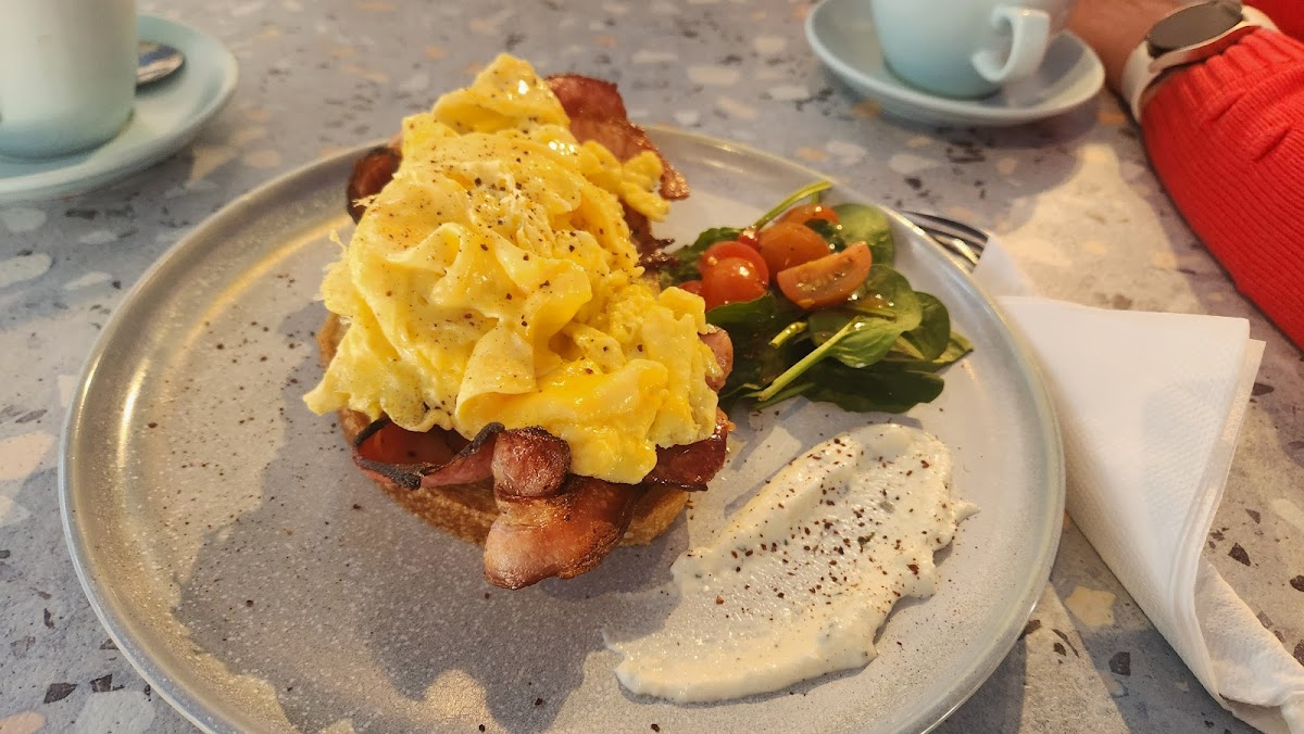 Durk's Cafe + Eatery Box Hill Photo 9
