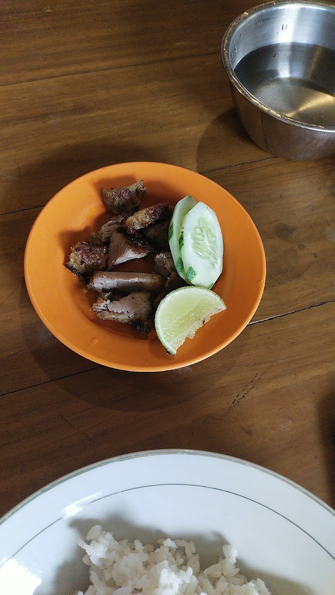 Lapo Tao Toba Photo 2