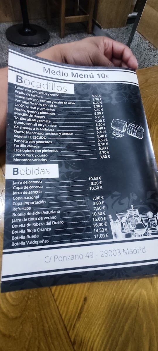 Restaurante El Escudo Photo Menu 10