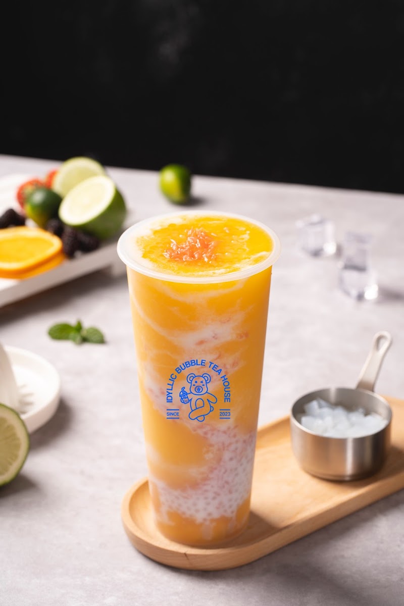 Idyllic Bubble Tea House Photo 9