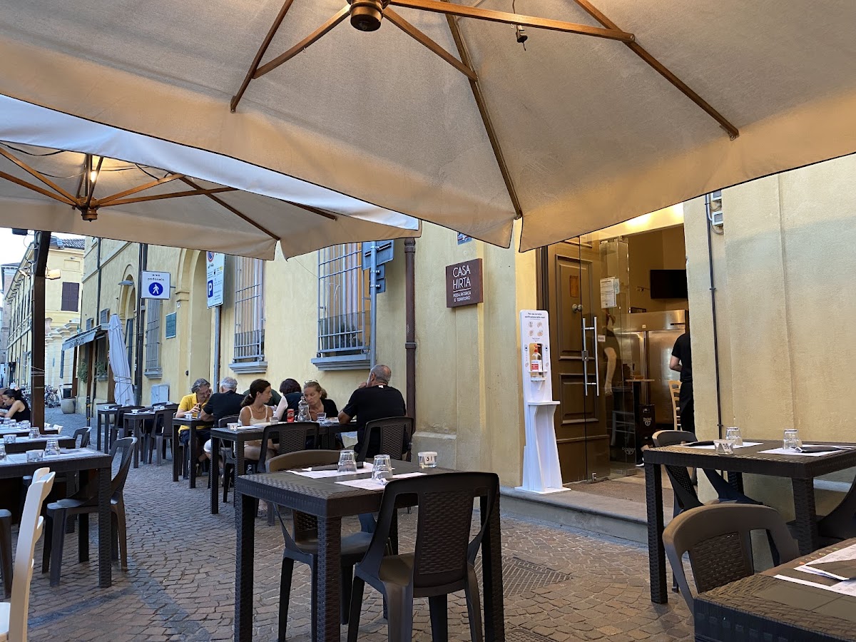 Casa Hirta pizza,ricerca e territorio