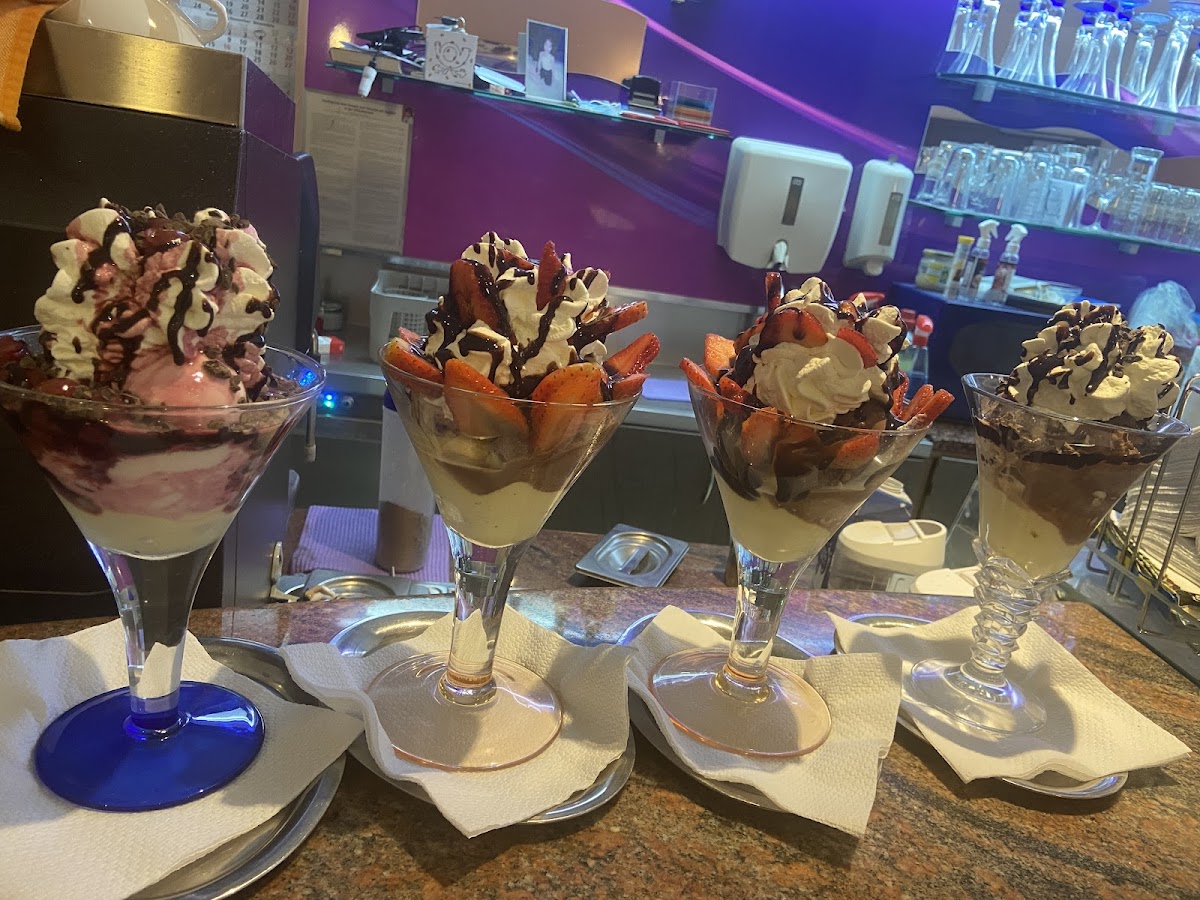 Eisdiele Adria Photo 3