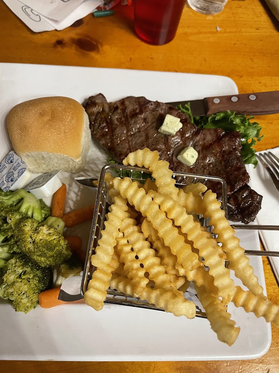 Kilbourn City Grill Photo 2