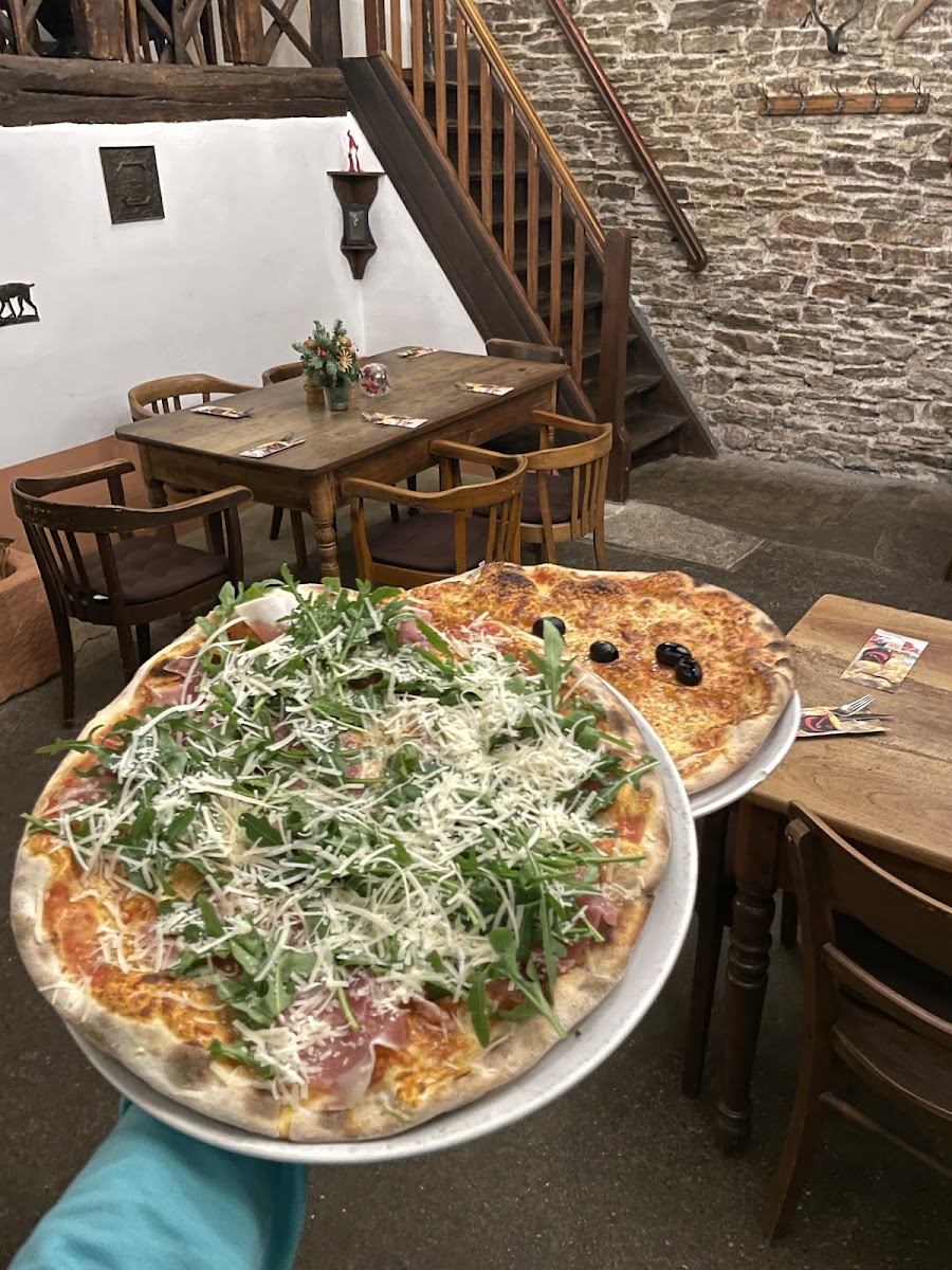 Ristorante Pizzeria Da Francesco Photo 3