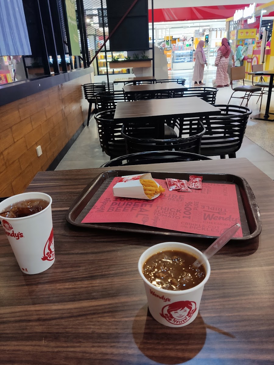 Wendy’s -TSM Cibubur lower ground Photo 8