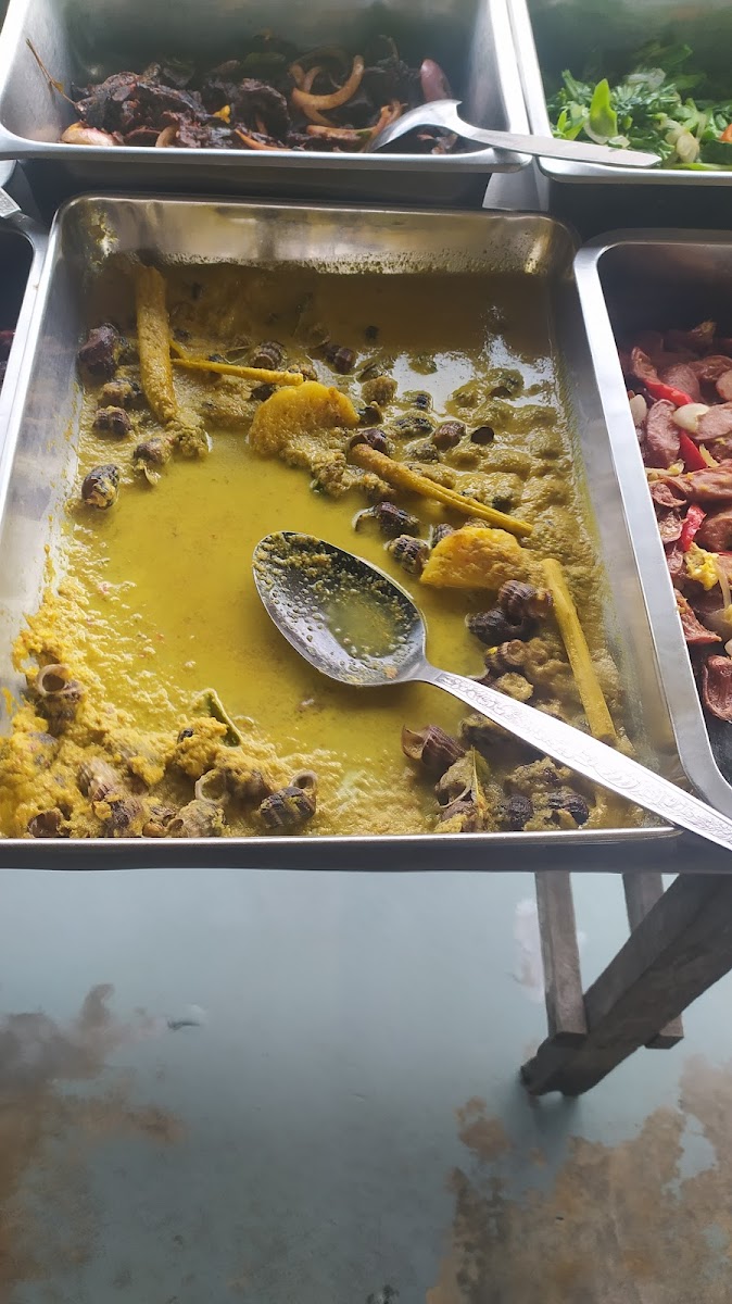 Pak Malau Gulai Berlinang Air Mata Photo 2