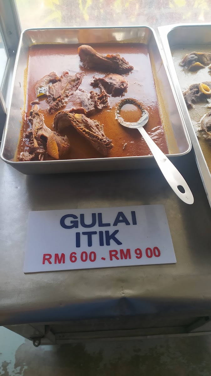 Pak Malau Gulai Berlinang Air Mata Photo 3
