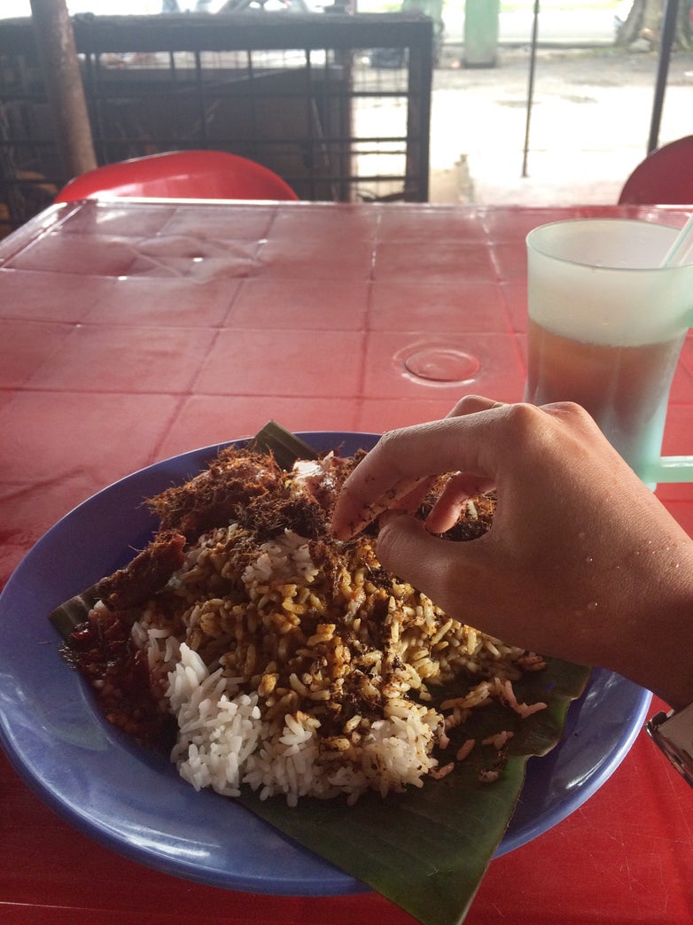 Nasi Ayam Dara Batu Muda Photo 3