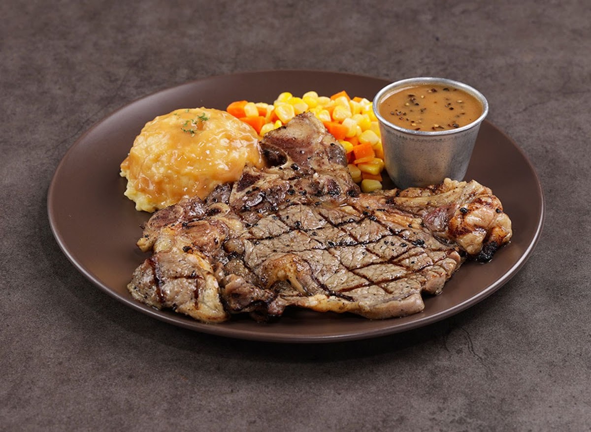 Blake's Wings & Steaks - SM City Fairview Photo 4