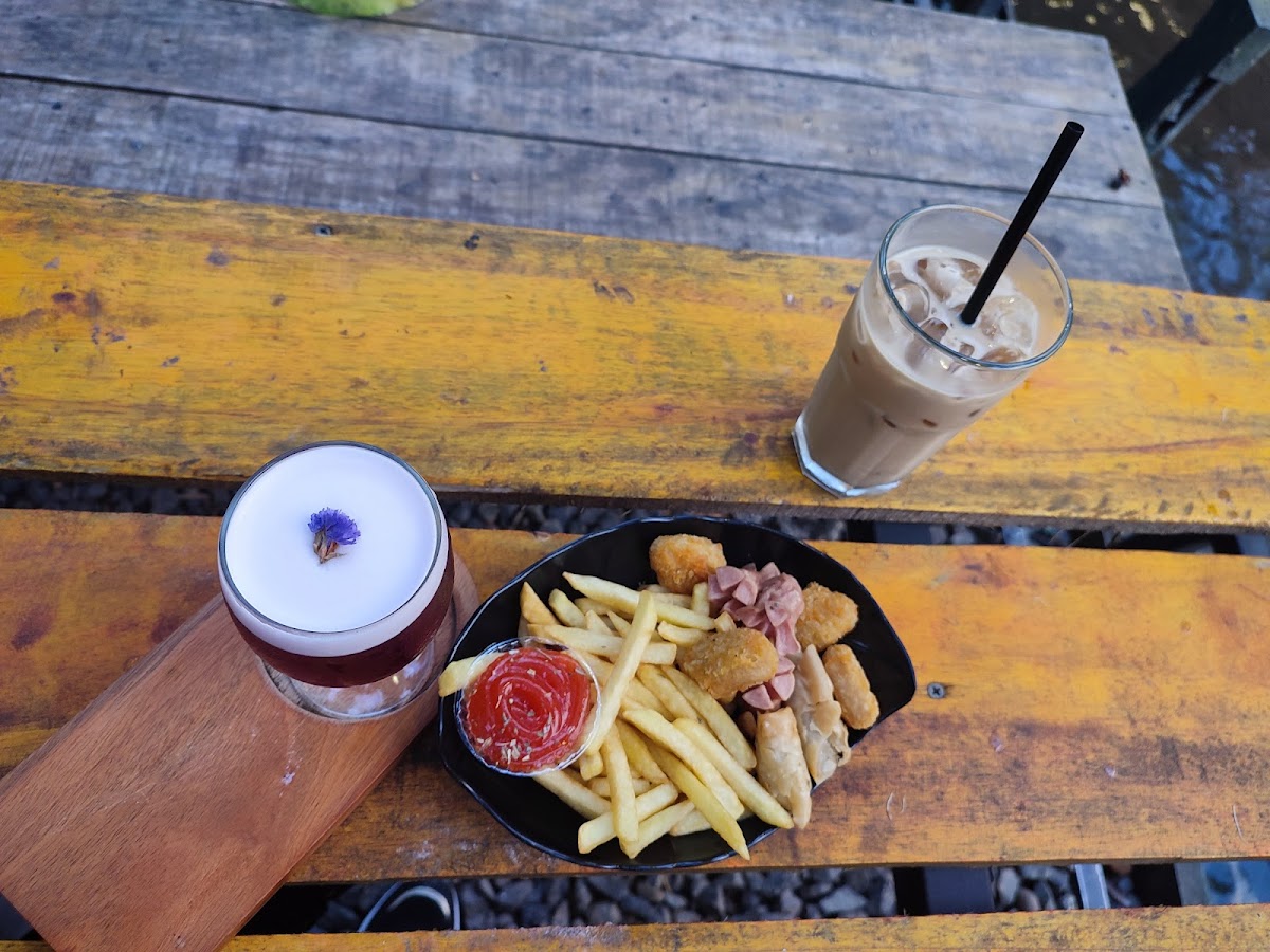 Rumah Kopi Manupi Photo 8